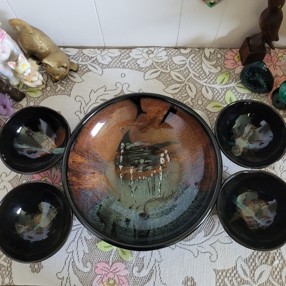 Vintage Studio 55 Pottery Serving Bowl with 4 Salad Bolws, Glaze